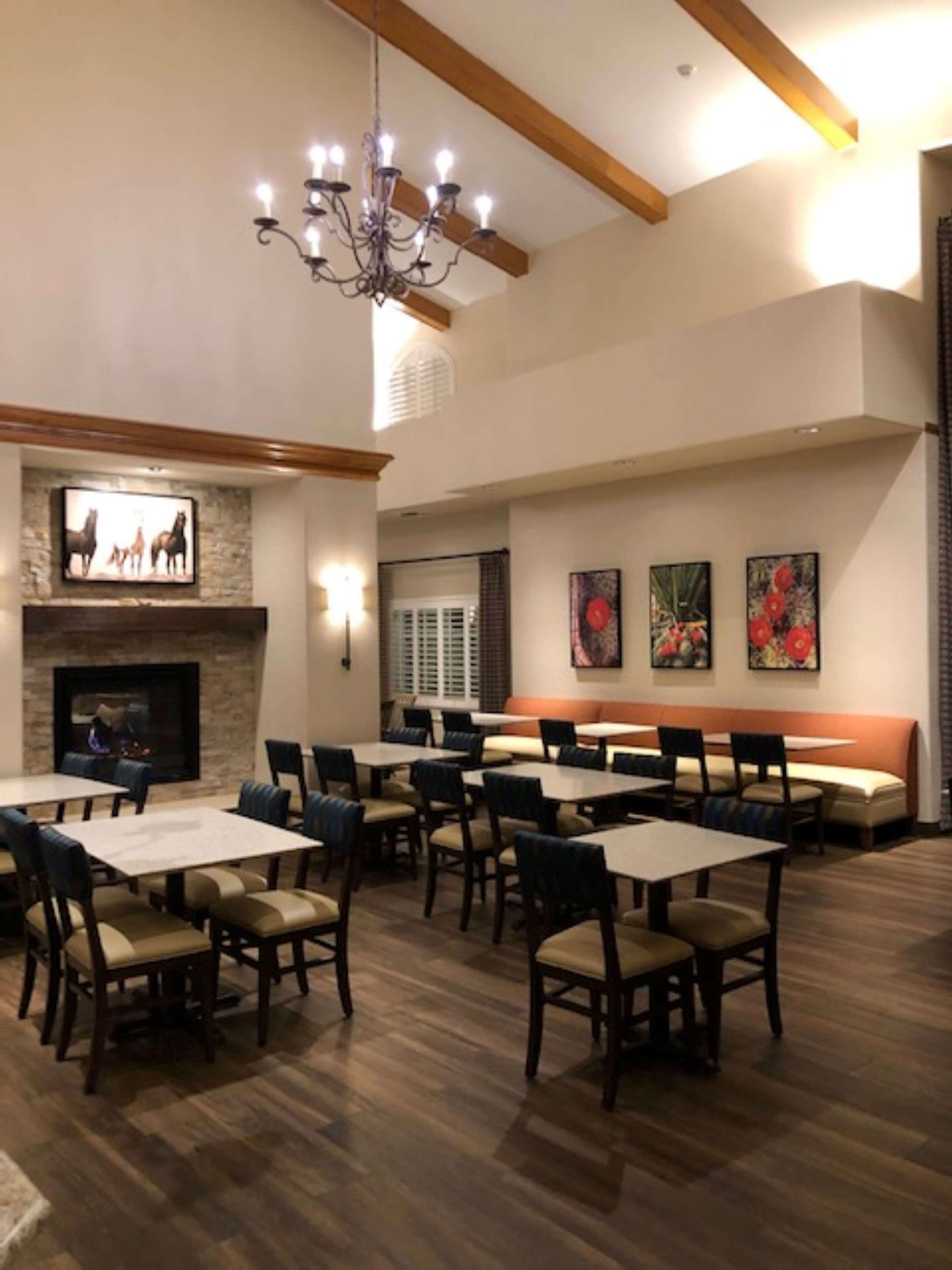 Best Western Plus A Wayfarer'S Inn & Suites Kingman Bagian luar foto
