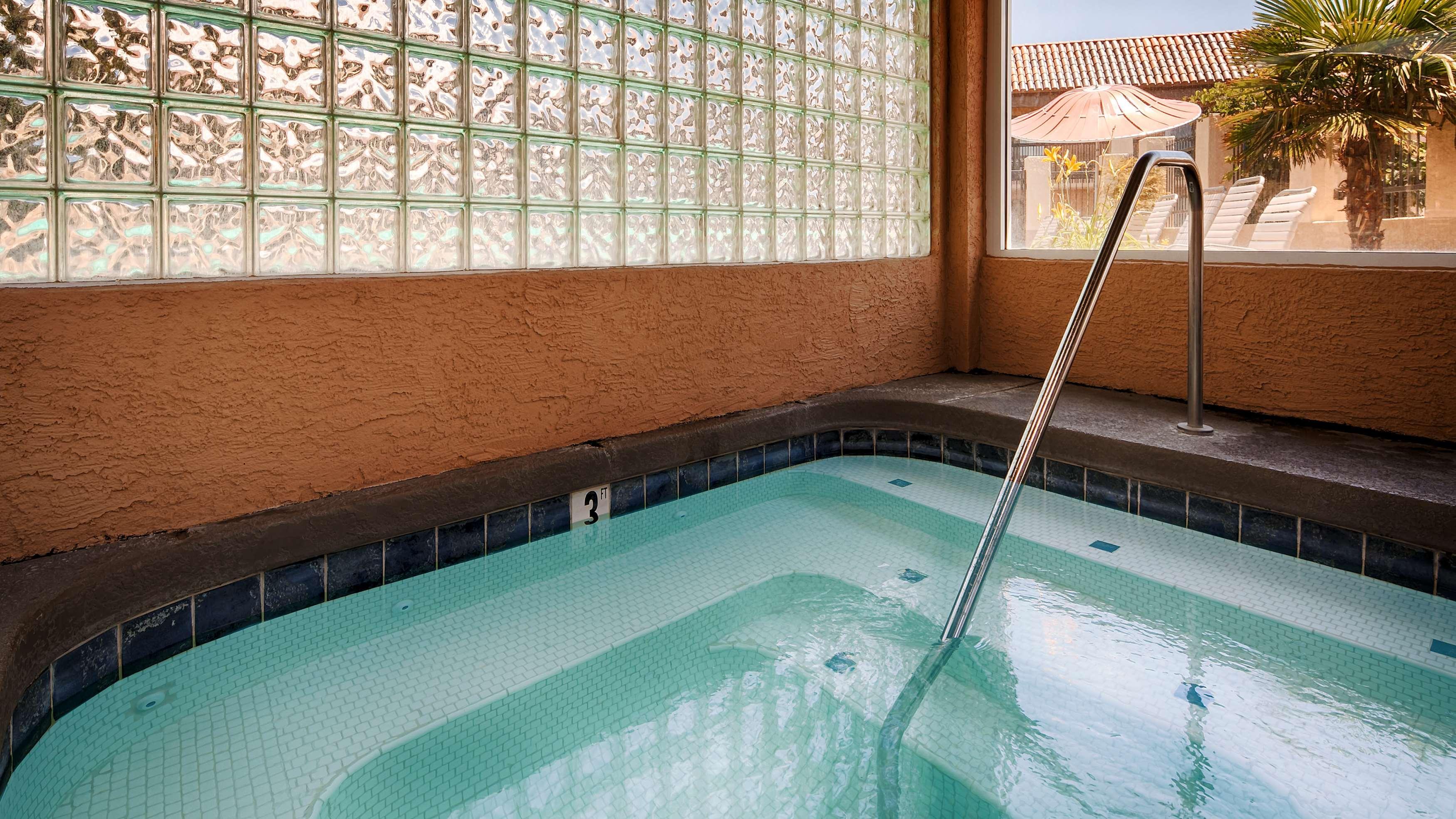 Best Western Plus A Wayfarer'S Inn & Suites Kingman Bagian luar foto
