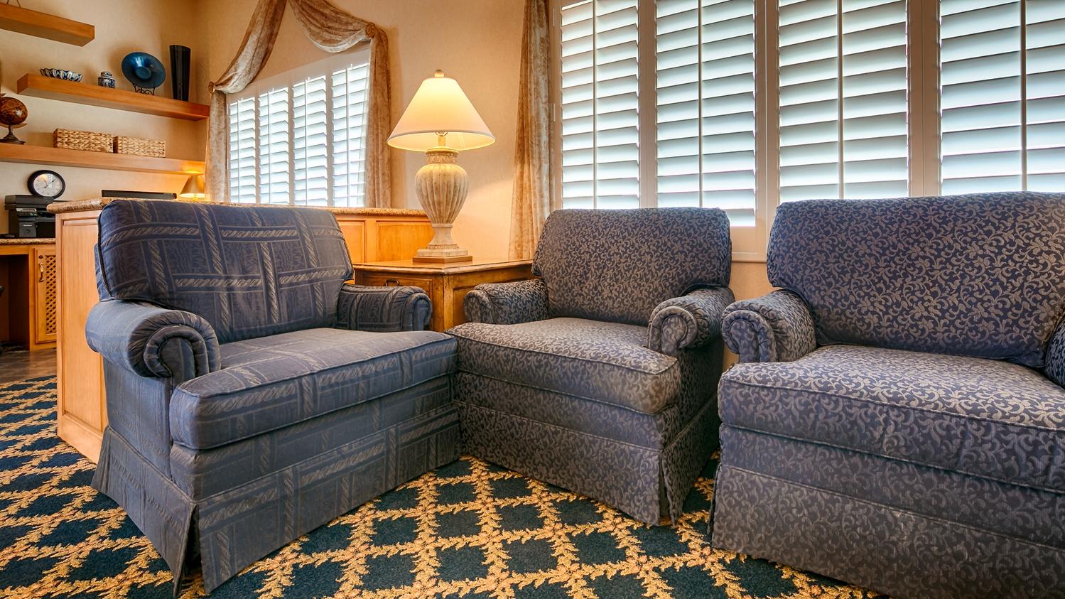 Best Western Plus A Wayfarer'S Inn & Suites Kingman Bagian luar foto