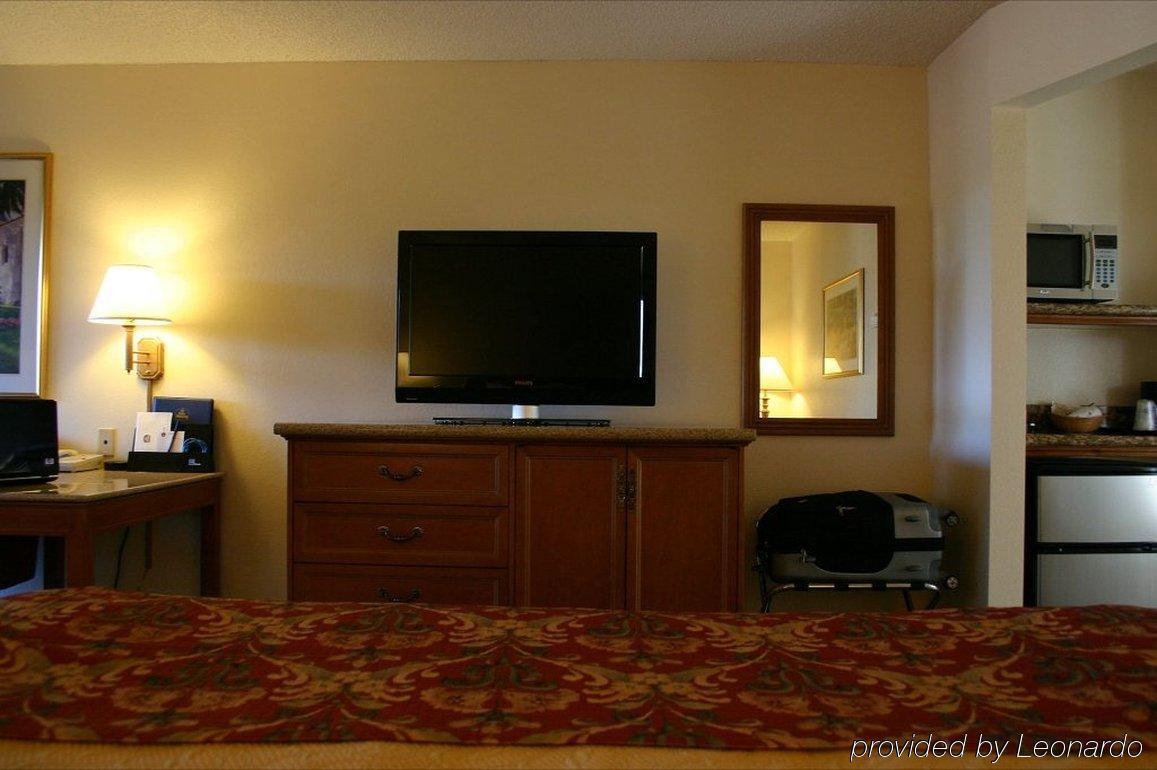 Best Western Plus A Wayfarer'S Inn & Suites Kingman Ruang foto